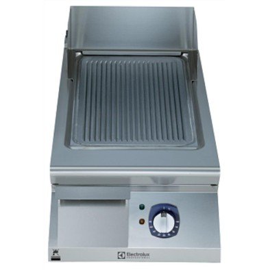 Electrolux Professional Nervürlü Fırçalanmış Krom Kaplamalı Çelik Pişirme Yüzeyi İle Yarım Modül Elektrikli Izgara, Eğimli, Termostatik Kontrol, Kazıyıcı Dahil E9IILDAOMCA