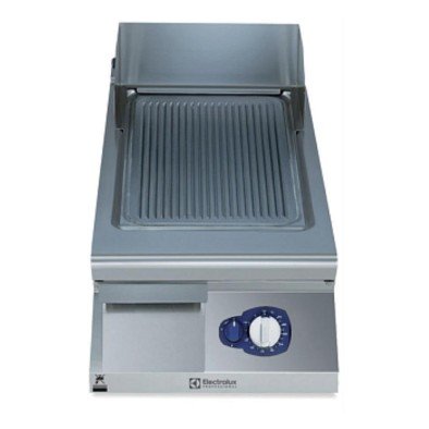 Electrolux Professional Nervürlü Fırçalanmış Krom Kaplamalı Çelik Pişirme Yüzeyi İle Yarım Modül Gazlı Izgara, Eğimli, Termostatik Kontrol, Kazıyıcı Dahil E9IILAAOMCA