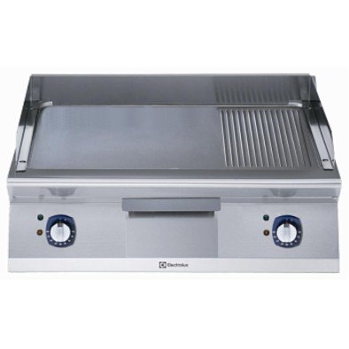 Electrolux Professional Endüstriyel Elektrikli Izgara, 2/3 Düz Ve 1/3 Nervürlü, Fırçalanmış Krom Kaplamalı Çelik Pişirme Yüzeyi, 800 Mm, Eğimli, Termostatik Kontrol, Kazıyıcı Dahil E7IIMDAOMEA