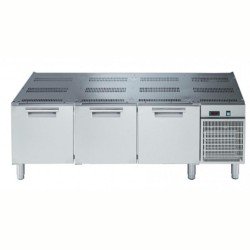 Electrolux Professional Soğutmalı Cihaz Altı Tezgah, 3 Çekmeceli, E7TTAECOMKN Electrolux Professional Soğutmalı Cihaz Altı Tezgah, 3 Çekmeceli, E7TTAECOMKN