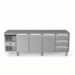 Electrolux Professional Endüstriyel Soğutmalı Tezgah, "heavy Duty", Aısı304, Üst Tablasız, -2°/+10°c, Dijital, Tropikal - 590 Lt, 3 Kapılı + 3x? Çekmeceli EH4H7AAAC