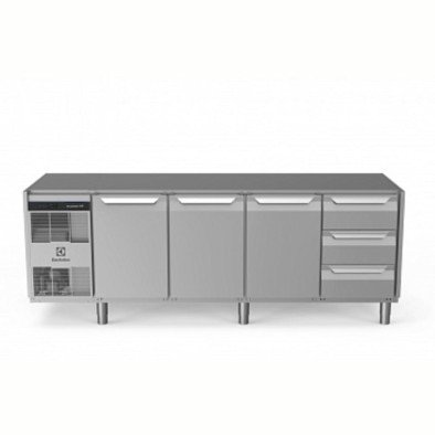 Electrolux Professional Endüstriyel Soğutmalı Tezgah, "heavy Duty", Aısı304, Üst Tablasız, -2°/+10°c, Dijital, Tropikal - 590 Lt, 3 Kapılı + 3x? Çekmeceli EH4H7AAAC