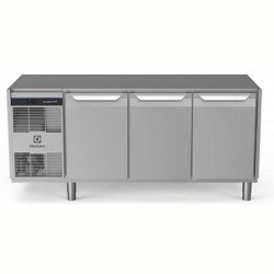 Electrolux Professional Soğutmalı Tezgah, "heavy Duty", Aısı304, Üst Tablasız, -2°/+10°c, Dijital, Tropikal - 440 Lt, 3 Kapılı EH3H7AAA Electrolux Professional Soğutmalı Tezgah, "heavy Duty", Aısı304, Üst Tablasız, -2°/+10°c, Dijital, Tropikal - 440 Lt, 3 Kapılı EH3H7AAA